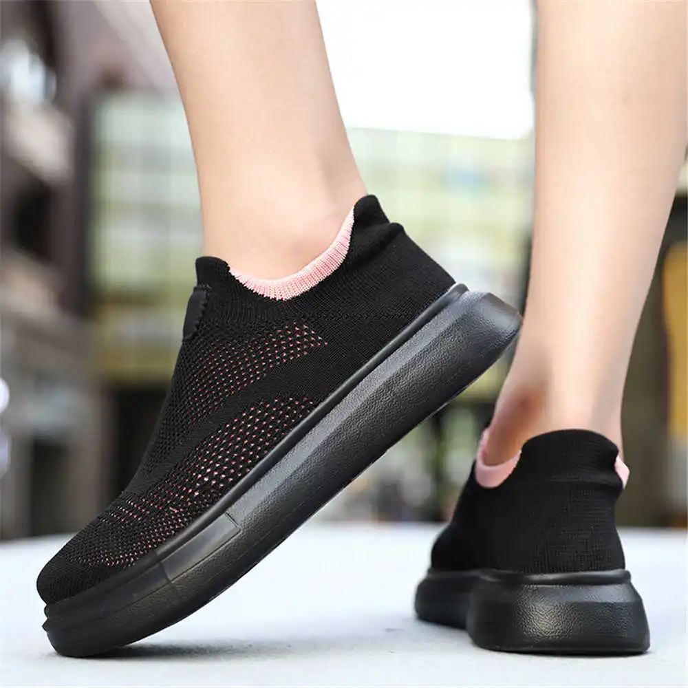 Women Shoes Types Name - Chaussures à plateforme marron pour femme,