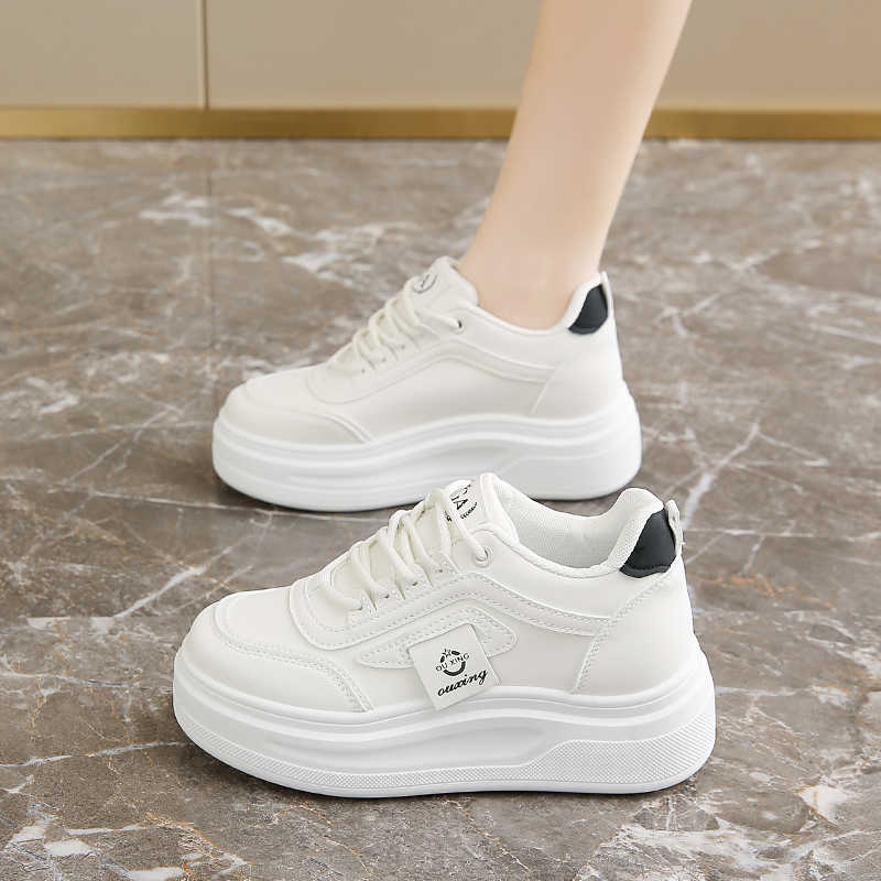 Pied rond perforé école femme  - Women'S Shoes To Buy avis et prix