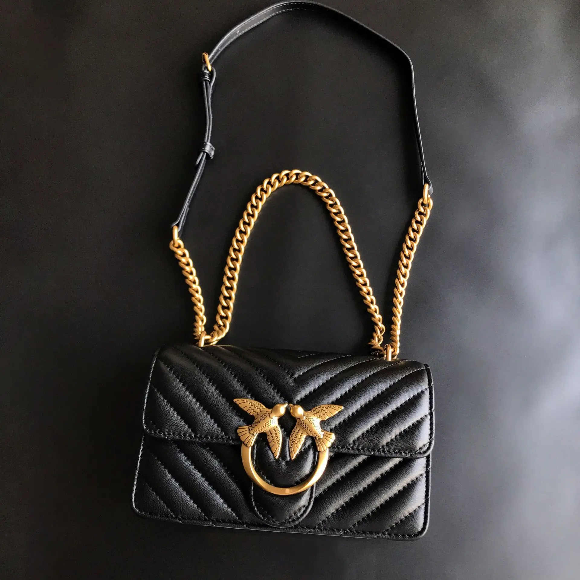 Sac à bandoulière en cuir véri - Women'S Shoes Louis Vuitton avis et prix